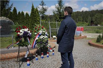 Ressler: Spomen na tisuće žrtava komunističkog režima koje su u poraću likvidirane bez suđenja