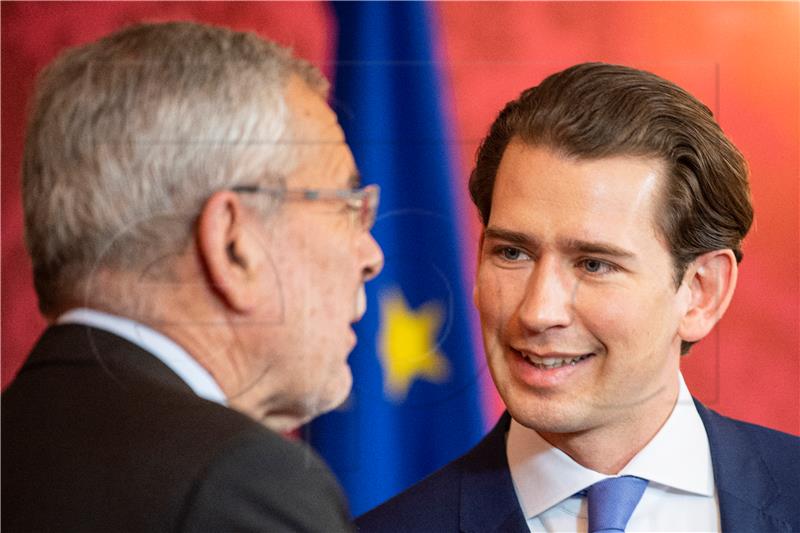 AUSTRIA GOVERNMENT CORRUPTION CRISIS