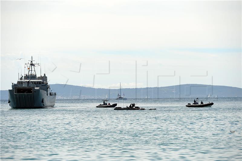 Iskrcavanje snaga s brodova HRM-a u Zadru - poziv medijima 