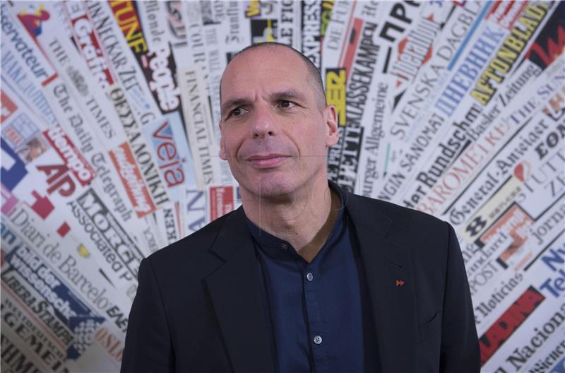 Yanis Varoufakis supports Croatia's We Can! platform in European election