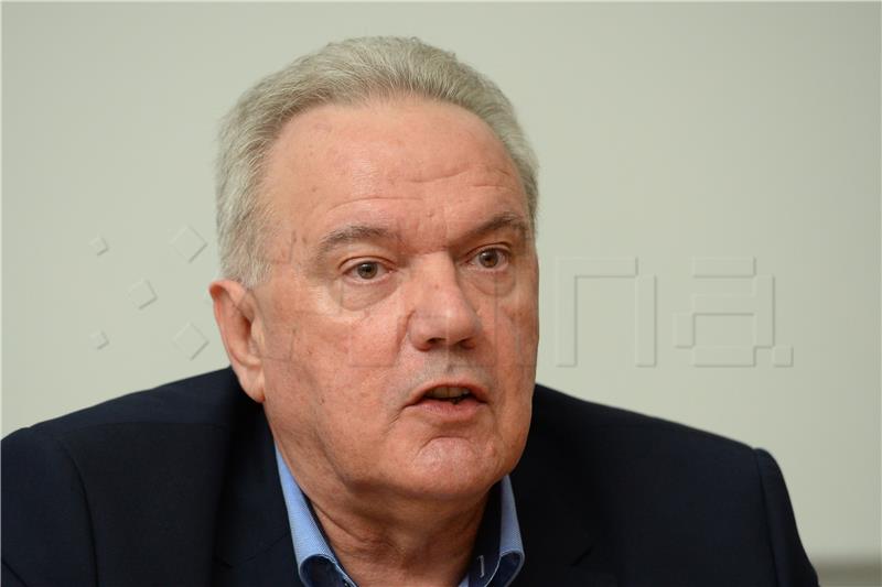 Povjerenik EK Neven Mimica održao Dijalog s građanima