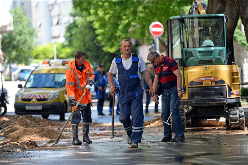 Zbog puknuća cijevi poplavljeno središte Splita