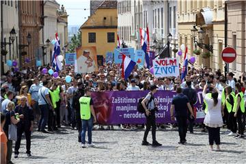 U povorci Hod za život 5.000 sudionika; Privedeno 13 protuprosvjednika