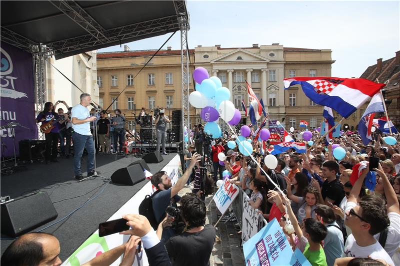 U Zagrebu se održava "Hod za život, obitelj i Hrvatsku"