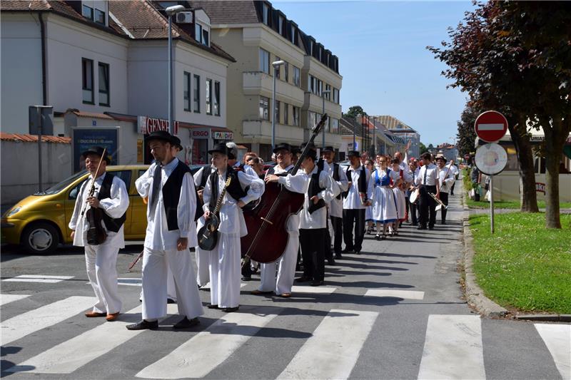 Na tradicionalnoj češkoj povorci 300 sudionika