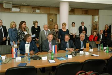 Agreements expected to bring Slavonski Brod cleaner air signed