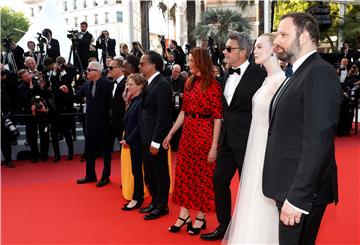 Cannes: Zlatna palma filmu južnokorejskog redatelja "Parasite"