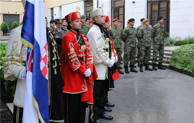 Premijer Plenković posjetio MORH povodom Dana Oružanih snaga Republike Hrvatske