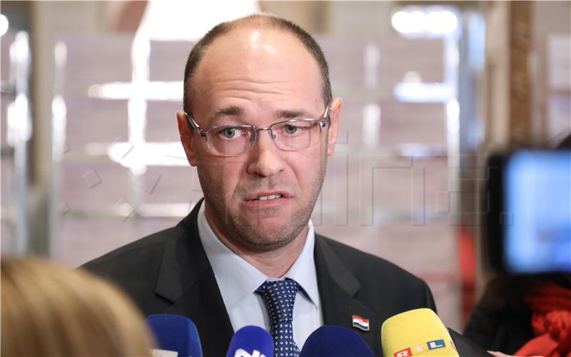 Stier says is ready to work on uniting HDZ and its voters as party chief