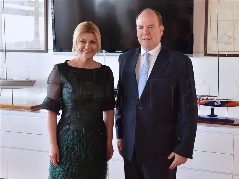 Grabar-Kitarovic addresses energy forum in Monaco