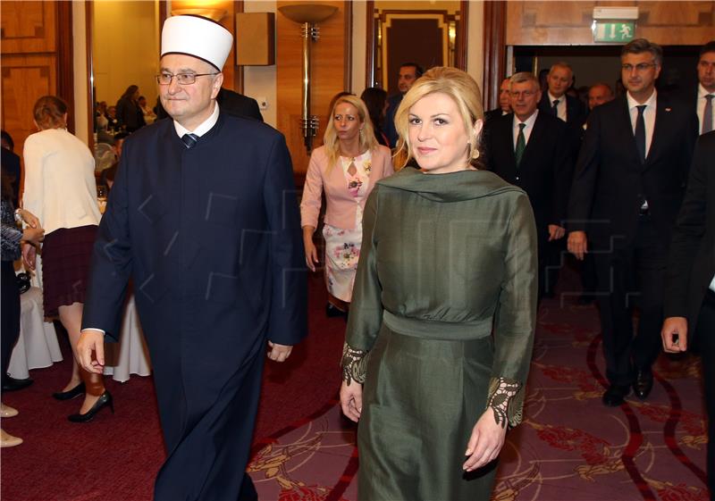 Speakers at Zagreb iftar dinner point to excellent relations between Islamic community, state