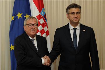 Premijer Plenković i predsjednik Europske komisije Jean-Claude Juncker sastali se u Banskim dvorima