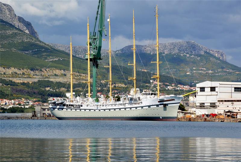 Brodosplit: Isporuka Flying Clippera "dopušteno kasni"