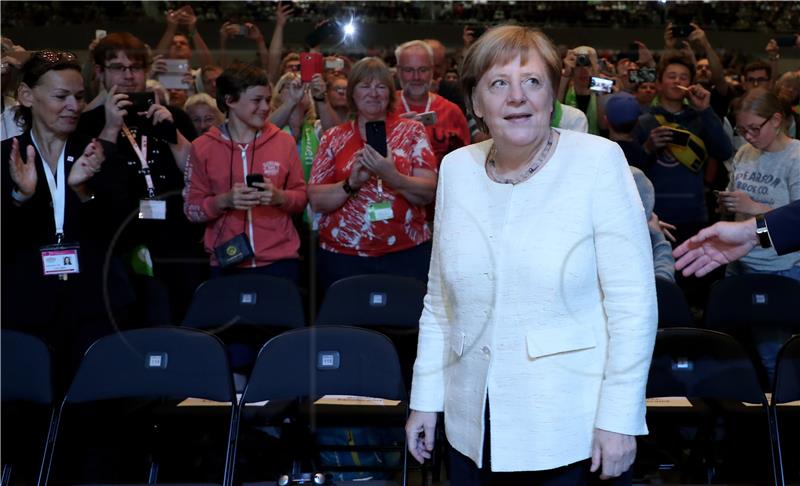 GERMANY BELIEF PROTESTANT CHURCH DAY