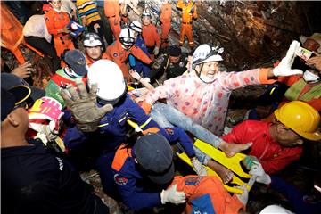 CAMBODIA BUILDING COLLAPSE