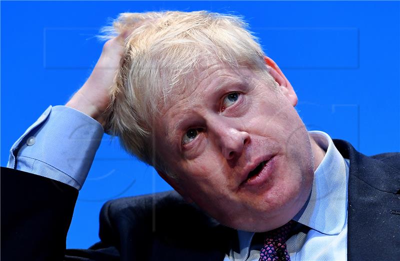 Johnson kaže da će Britaniji trebati suradnja s EU-om