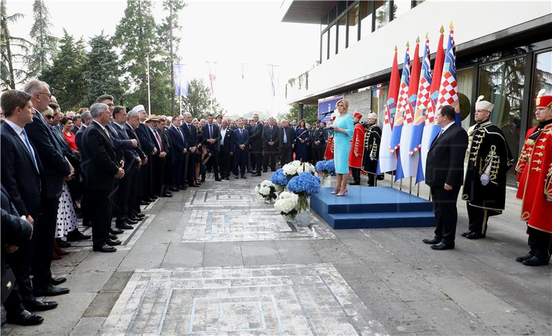 Prijam predsjednice Grabar-Kitarović u povodu Dana državnosti: Za još bolju Hrvatsku!