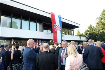 Prijam predsjednice Grabar-Kitarović u povodu Dana državnosti: Za još bolju Hrvatsku!