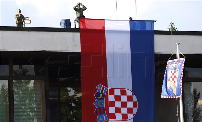 Prijam predsjednice Grabar-Kitarović u povodu Dana državnosti: Za još bolju Hrvatsku!