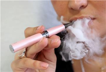 (FILE) USA ELECTRONIC CIGARETTES BAN