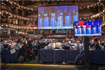 USA DEMOCRATIC PRESIDENTIAL DEBATE