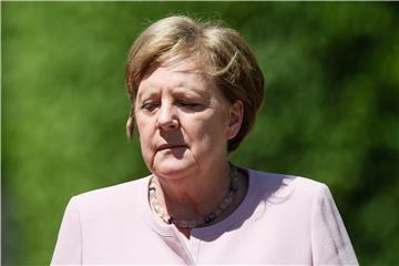 (FILE) GERMANY GOVERNMENT ANGELA MERKEL