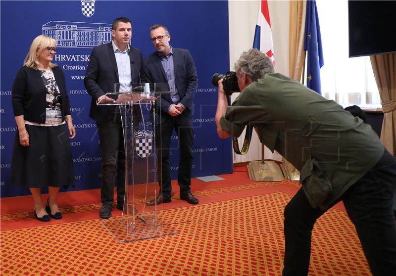 Konferencija za medije Kluba zastupnika Mosta nezavisnih lista