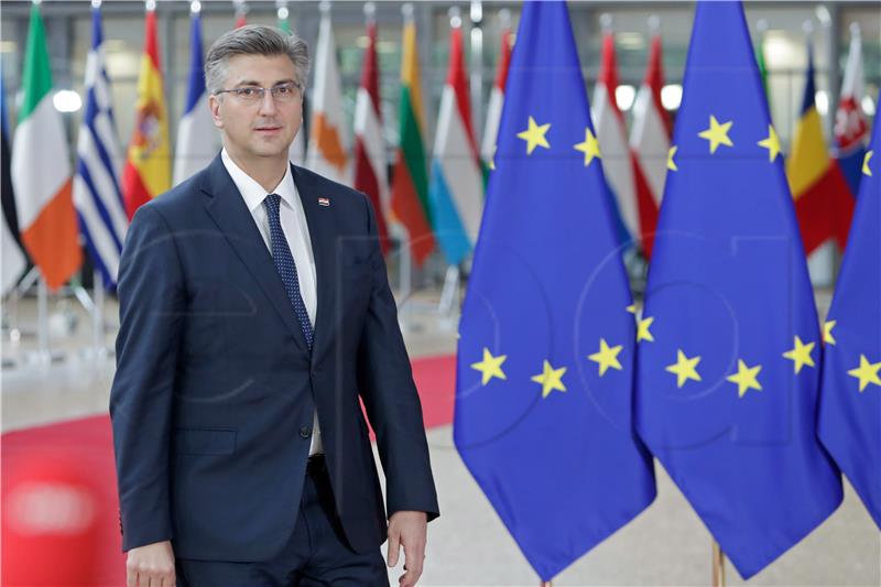 Plenković: prijedlog o Timmermansu kao predsjedniku Komisije nema potporu EPP-a (dulje)