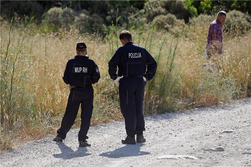 Mrtva žena pronađena kod kaštelanskog groblja nije nasilno umrla