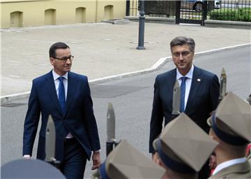 Croatian PM on visit to Poland