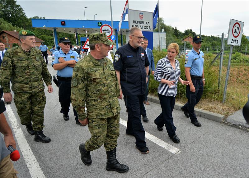 Kolinda Grabar Kitarović na Kordunu