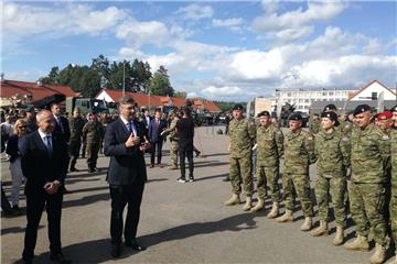 Plenković i Krstičević s hrvatskim vojnicima u Poljskoj