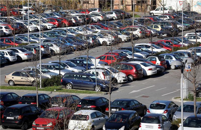 U lipnju 4,1 posto slabija prodaja novih automobila