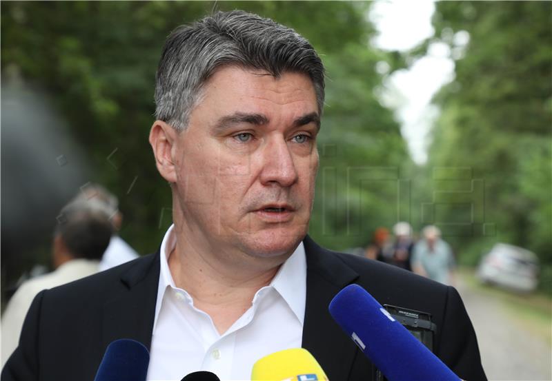 Milanovic thanks SDP main committee