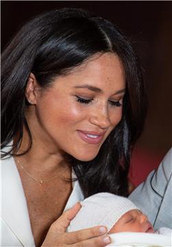 Kršten Archie, sin princa Harryja i supruge Meghan