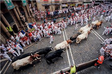 SPAIN CUSTOMS TRADITIONS SANFERMINES 2019