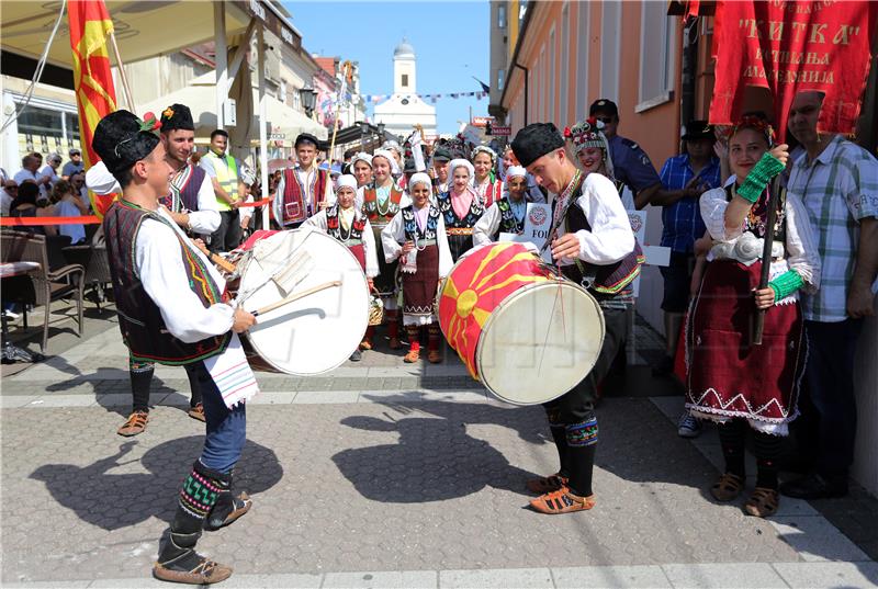 53. Đakovački vezovi