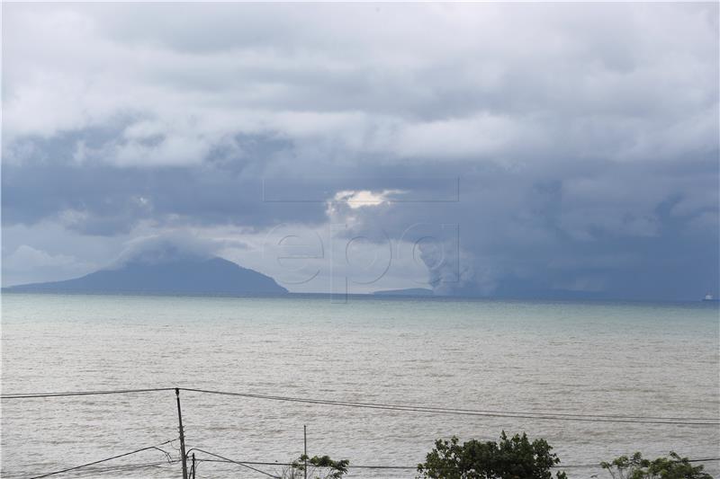 Nakon jakog potresa u moru kod Indonezije izdano upozorenje na tsunami