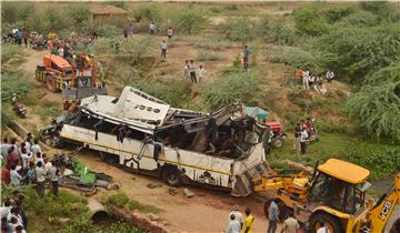 INDIA BUS ACCIDENT