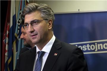 Premijer Plenković prihvatio ostavku ministra Kuščevića