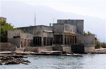 Commemoration held in memory of first prisoners detained in Goli Otok camp 70 years ago