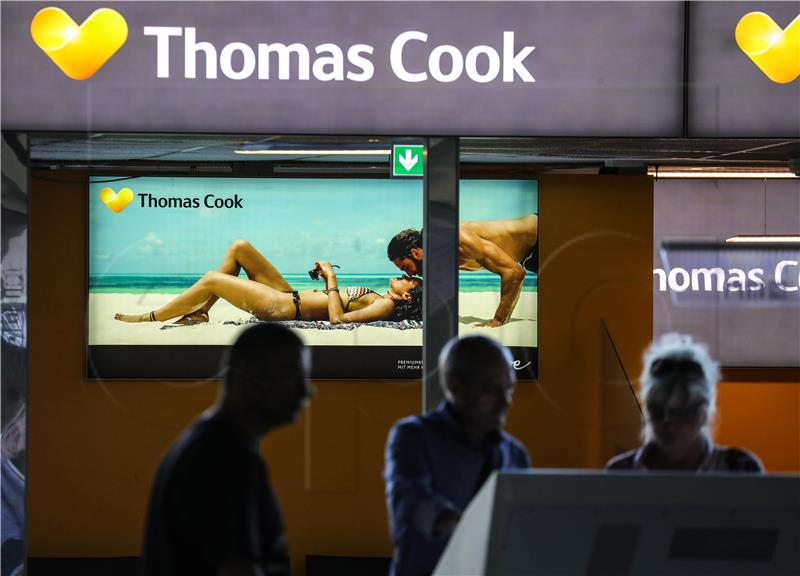 (FILE) GERMANY BRITAIN TRANSPORT THOMAS COOK