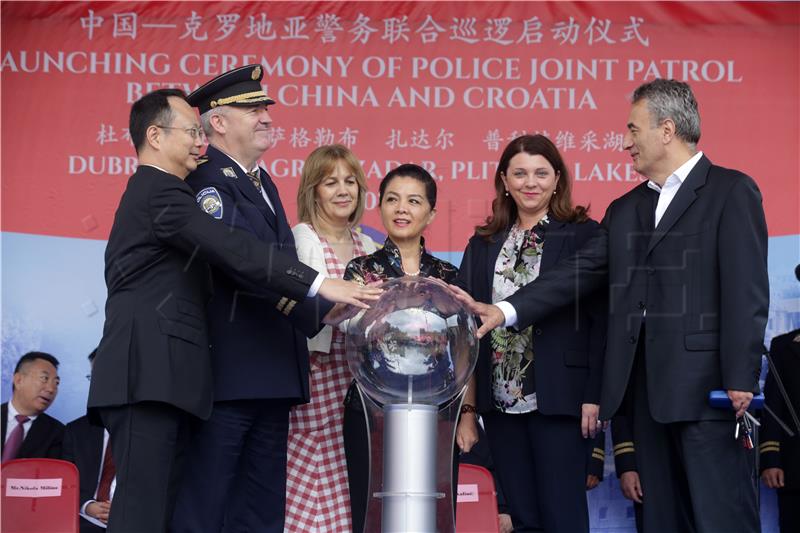  Eight Chinese police included in Safe Tourism Season project in Croatia