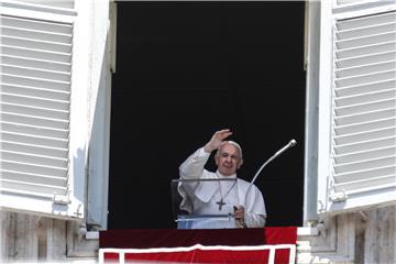 VATICAN POPE ANGELUS