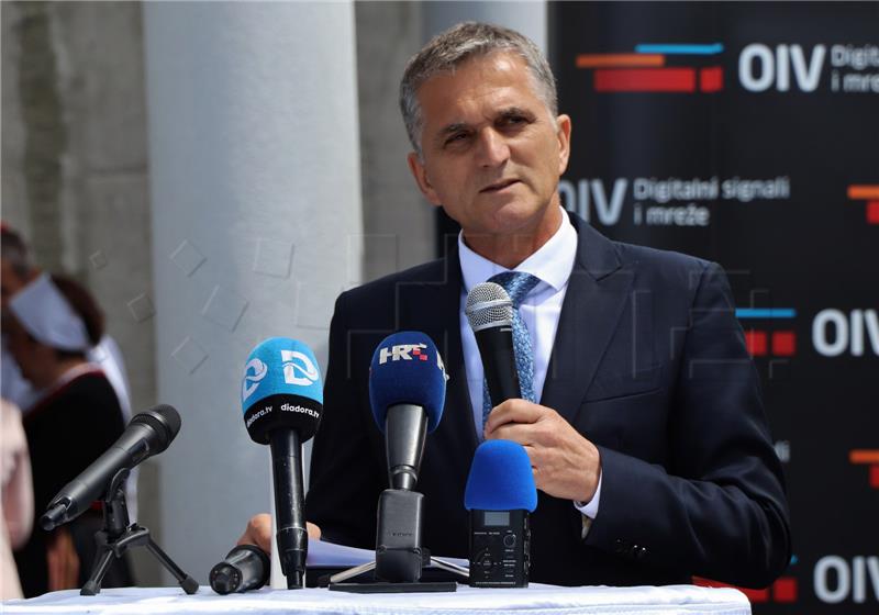 State assets minister Goran Maric resigns "following grave media defamation"