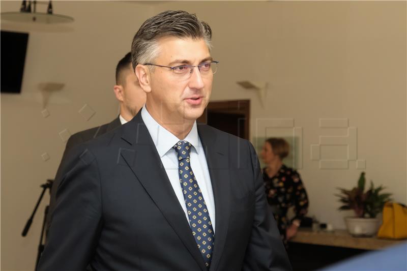 Plenkovic: HDZ MPs, parliamentary majority happy with ministerial candidates