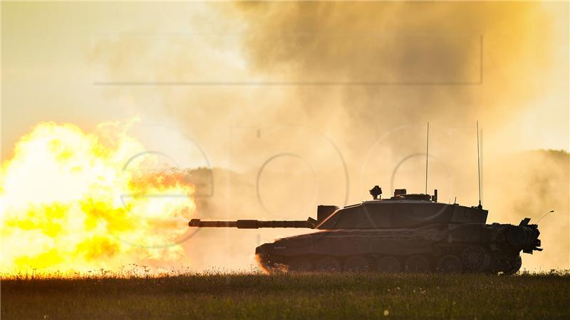 BRITAIN DEFENCE ARMY TANKS