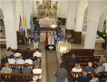 Misa i ukop žrtava Drugog svjetskog rata u Brodu na Kupi