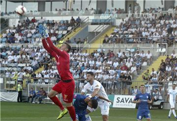 Prva HNL: Rijeka - Varaždin 1-1 (poluvrijeme)