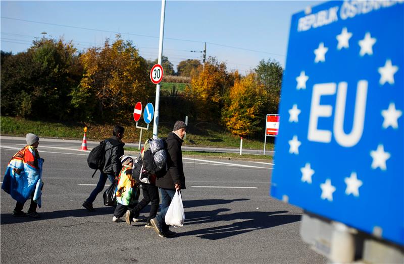 Slovenskoj policiji na granici s Italijom od ponedjeljka pomaže vojska